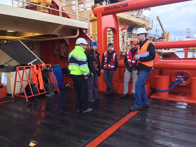 MV Geary Rock off hire tank cleaning